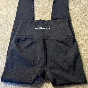 SOLD Alphalete og revival leggings